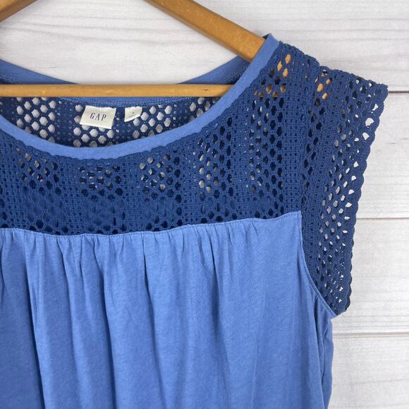 Gap Navy Blue Short Sleeve Crochet Detail Blouse Top Women's‎ Size S - Picture 2 of 6
